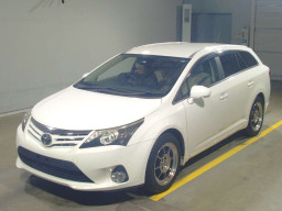 2013 Toyota Avensis Wagon