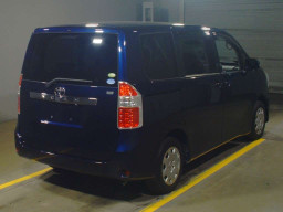 2009 Toyota Noah