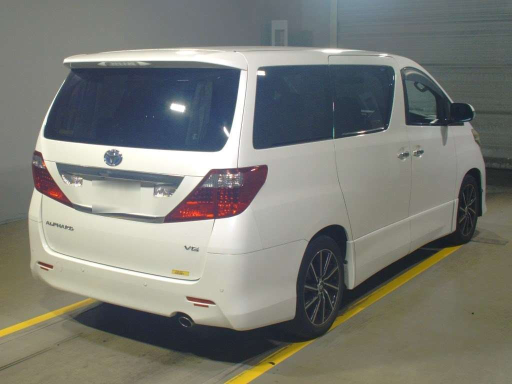 2010 Toyota Alphard GGH20W[1]