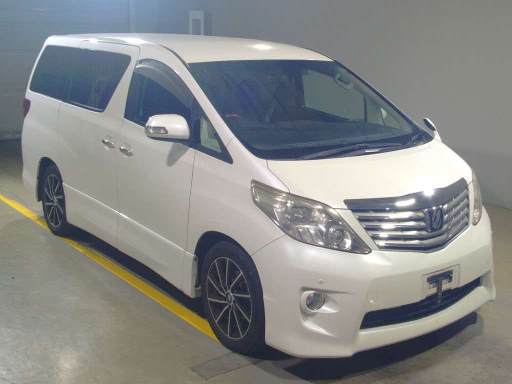 2010 Toyota Alphard GGH20W[2]