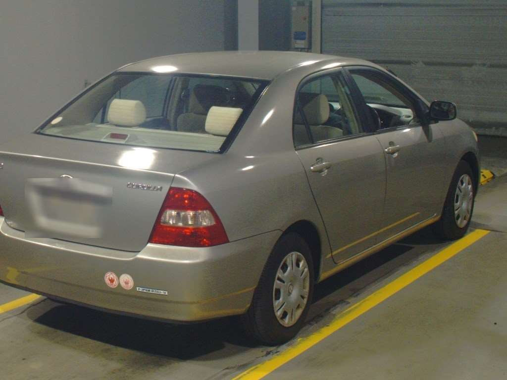 2001 Toyota Corolla Sedan NZE121[1]