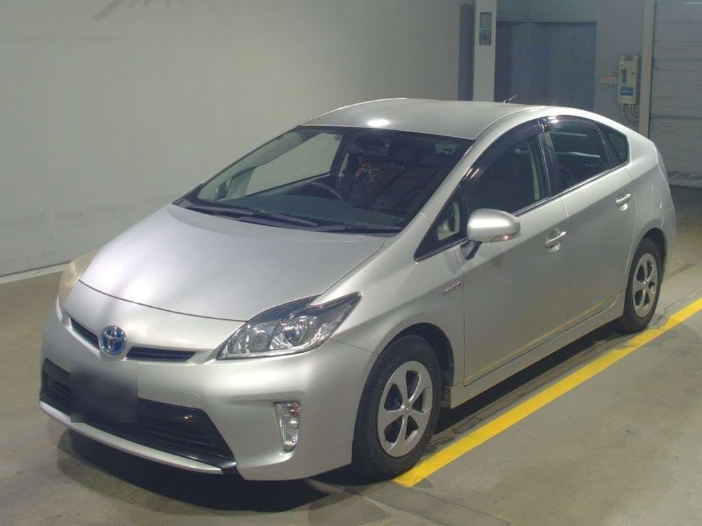 2013 Toyota Prius ZVW30[0]