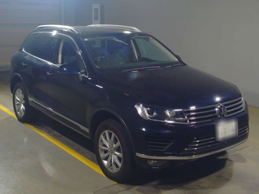 2016 Volkswagen Touareg 7PCGRS[2]