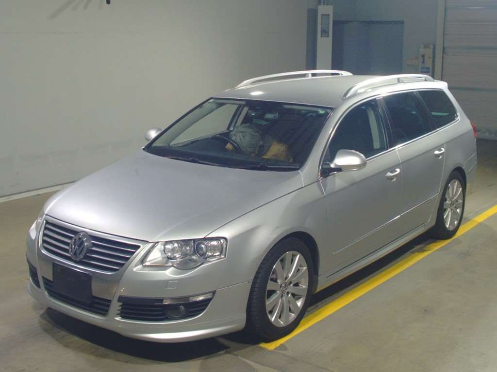 2010 Volkswagen Passat Variant 3CCDA[0]