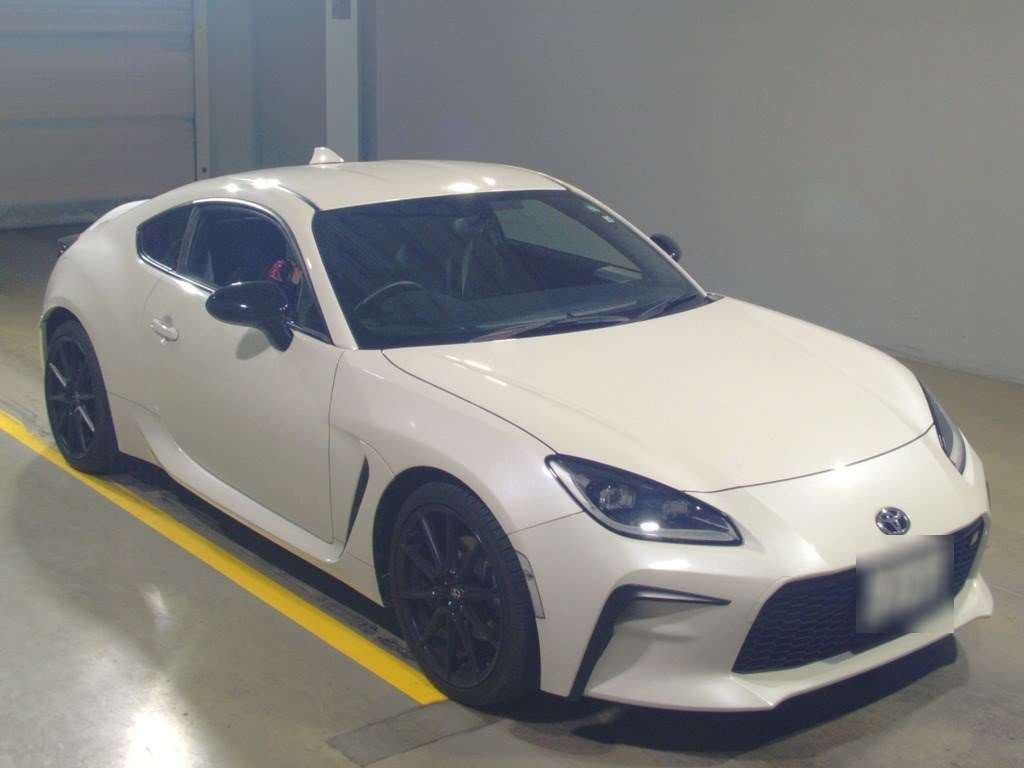 2022 Toyota GR86 ZN8[2]