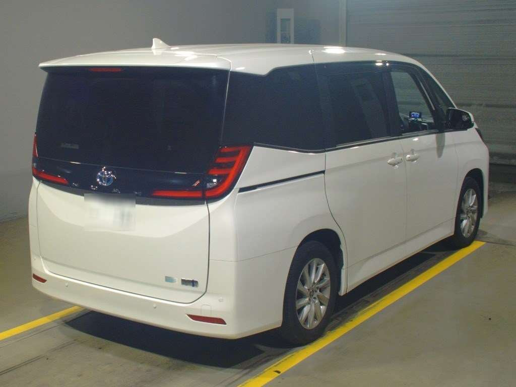 2023 Toyota Noah ZWR90W[1]