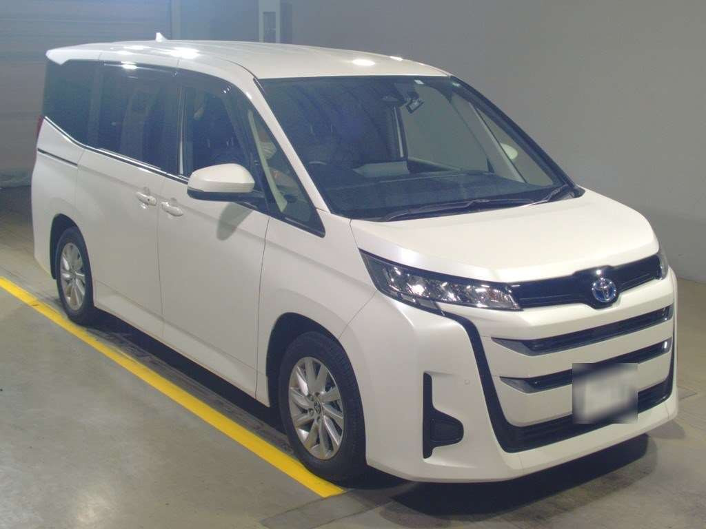 2023 Toyota Noah ZWR90W[2]