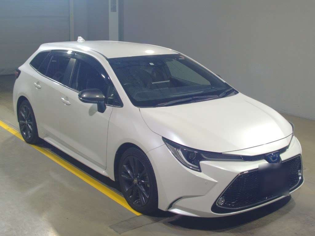 2021 Toyota Corolla Touring Wagon ZWE211W[2]