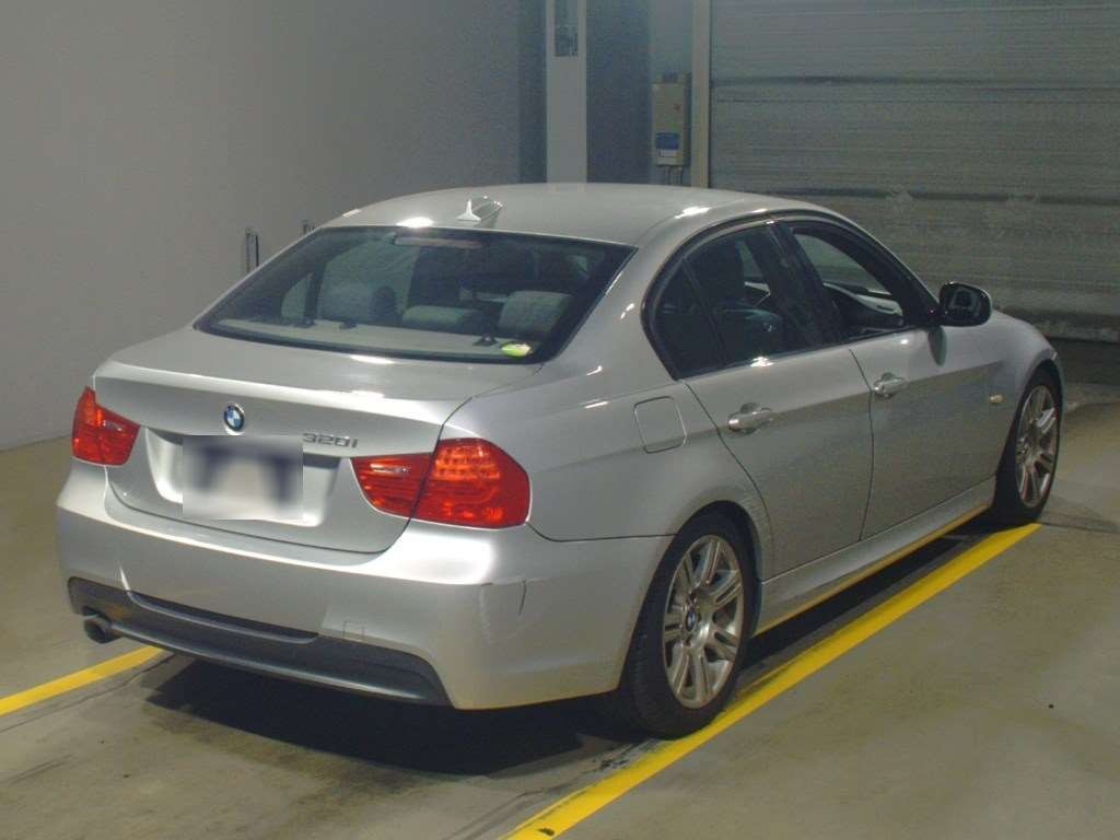 2010 BMW 3 Series PG20[1]