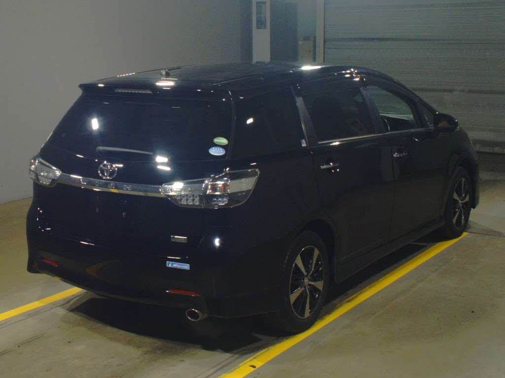 2013 Toyota Wish ZGE20W[1]