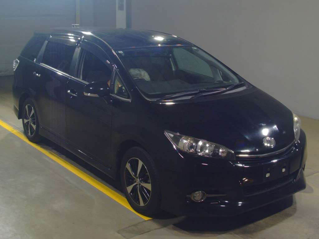 2013 Toyota Wish ZGE20W[2]