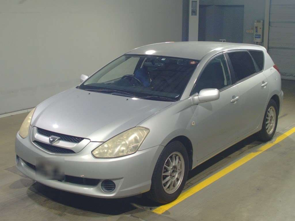 2004 Toyota Caldina ZZT241W[0]