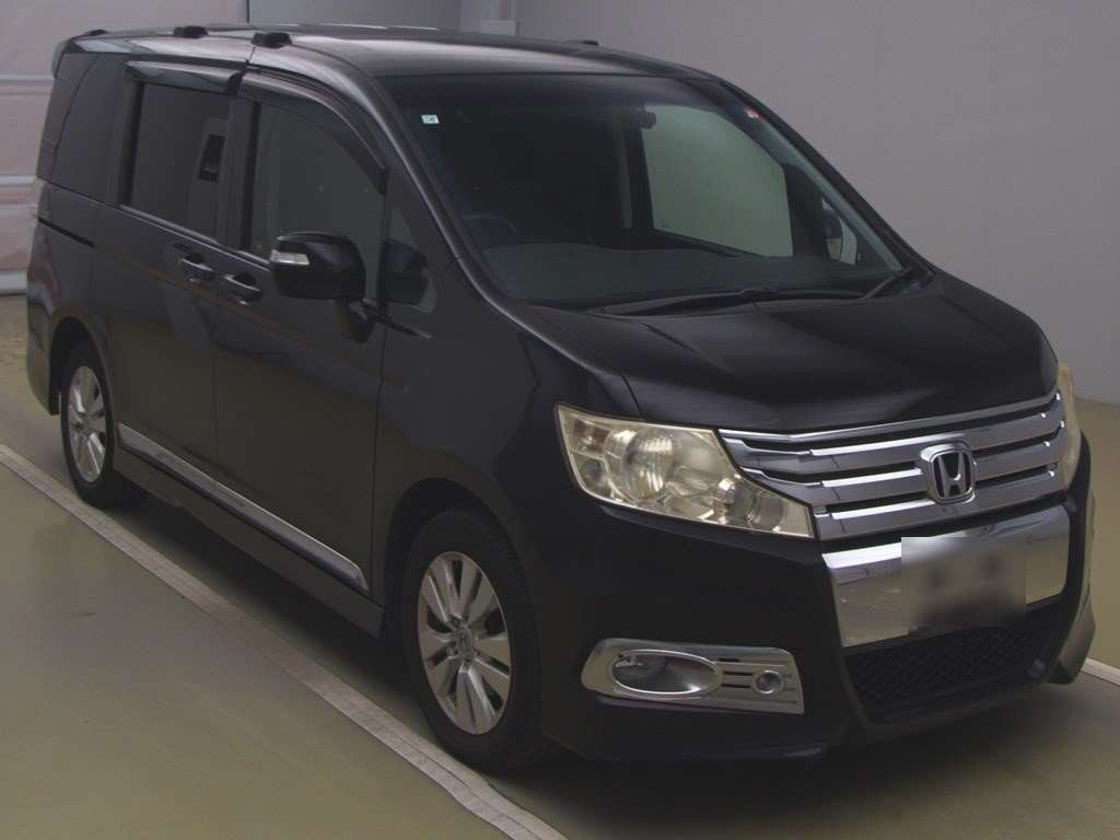 2010 Honda Step WGN Spada RK6[2]