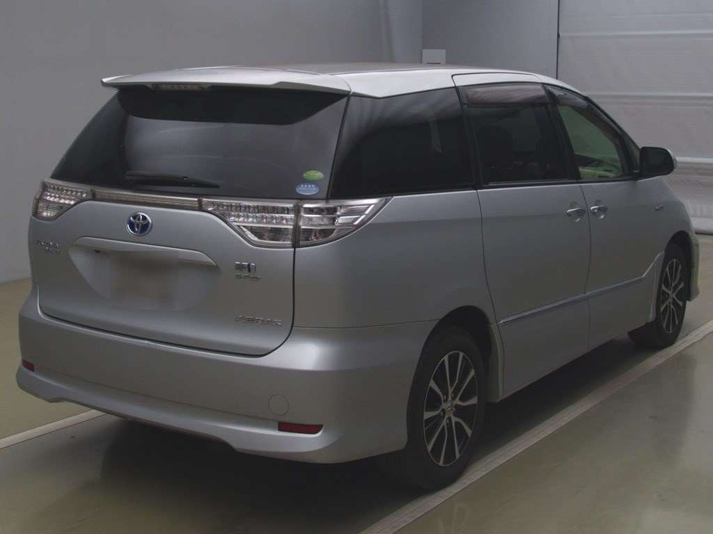 2013 Toyota Estima Hybrid AHR20W[1]