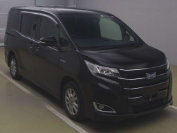 2019 Toyota Noah