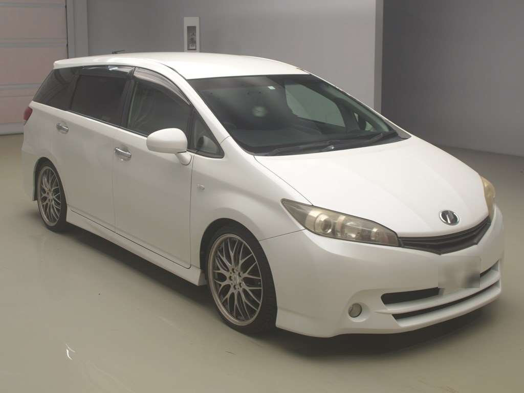 2010 Toyota Wish ZGE20W[2]