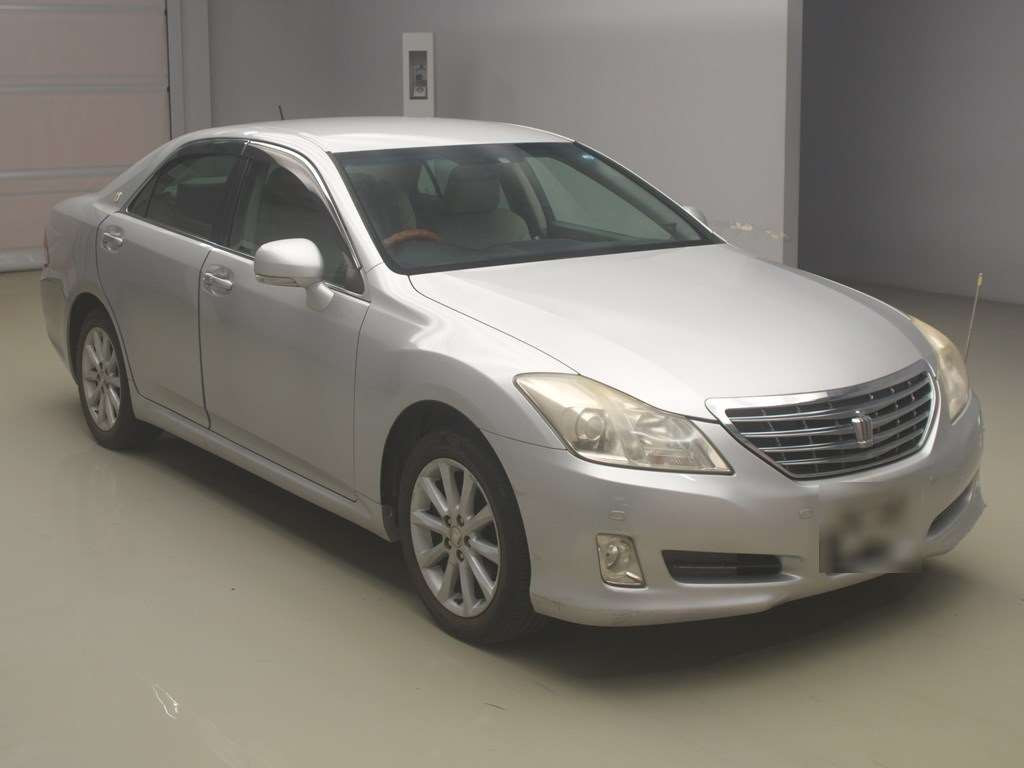 2008 Toyota Crown GRS200[2]