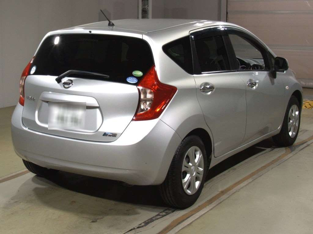 2013 Nissan Note E12[1]