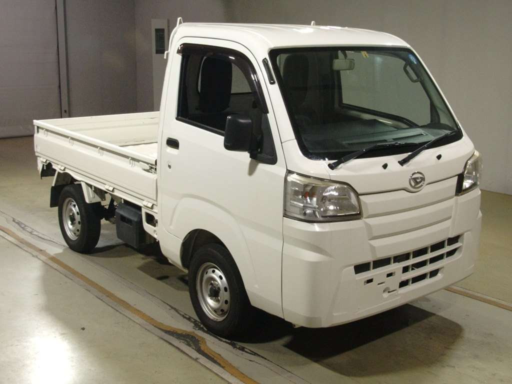 2016 Daihatsu Hijet Truck S500P[2]