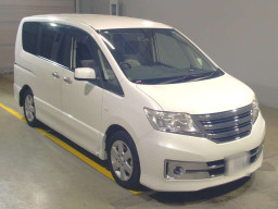 2011 Nissan Serena