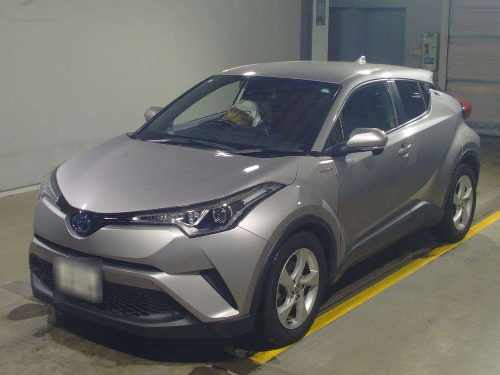 2019 Toyota C-HR ZYX10[0]