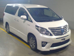 2013 Toyota Alphard Hybrid