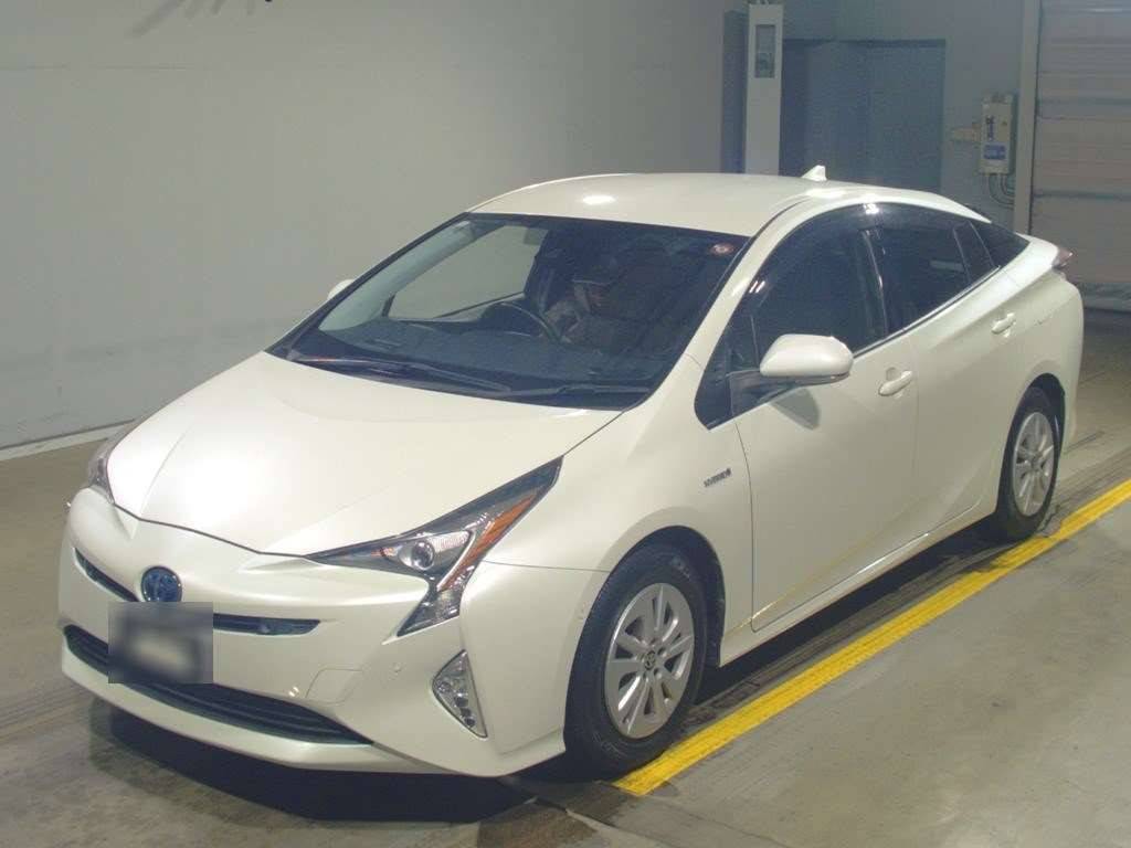 2016 Toyota Prius ZVW50[0]