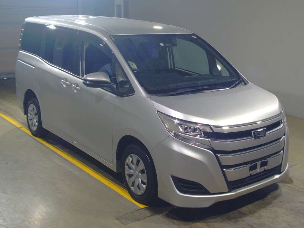 2019 Toyota Noah ZRR85G[2]