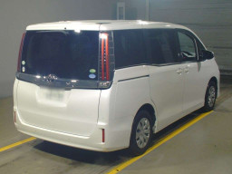 2019 Toyota Noah