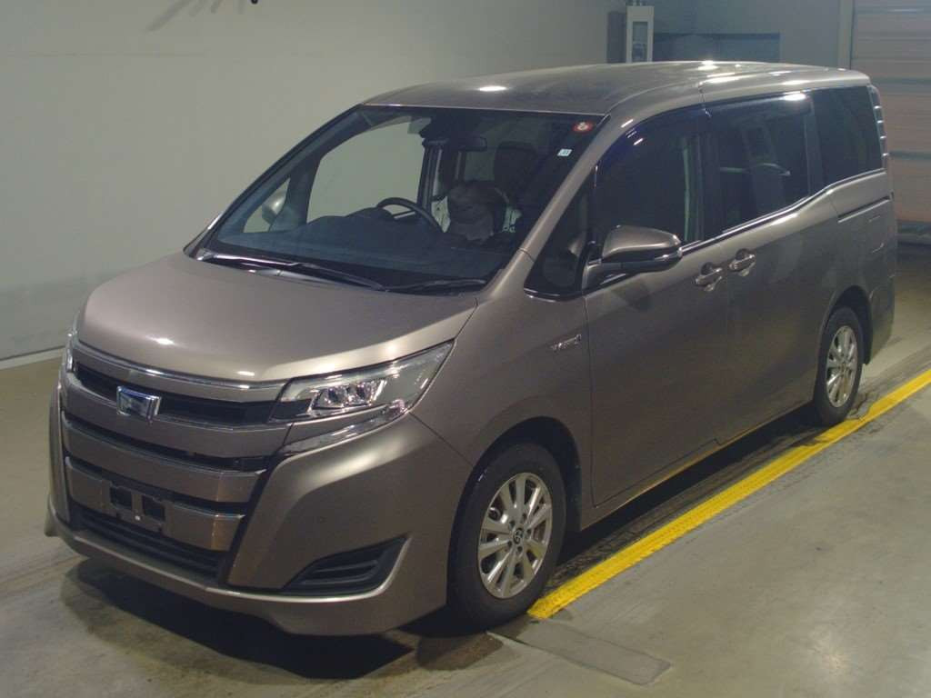 2019 Toyota Noah ZWR80G[0]