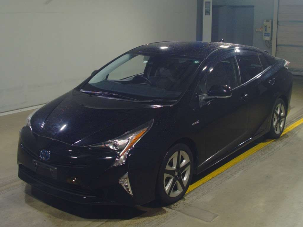 2016 Toyota Prius ZVW50[0]