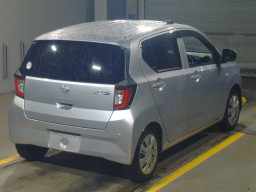 2021 Daihatsu Mira es