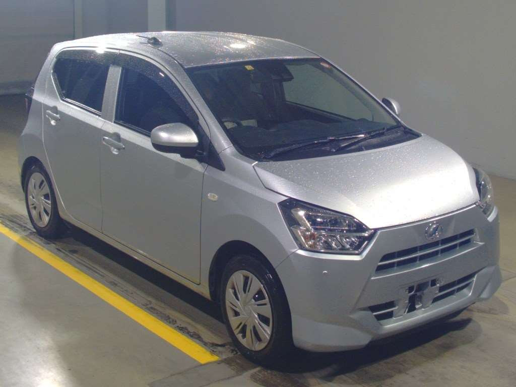 2021 Daihatsu Mira es LA350S[2]