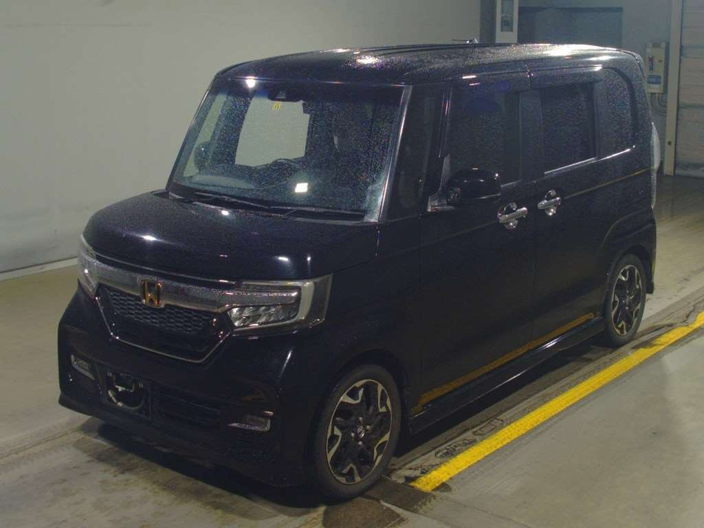 2017 Honda N-BOX CUSTOM JF3[0]