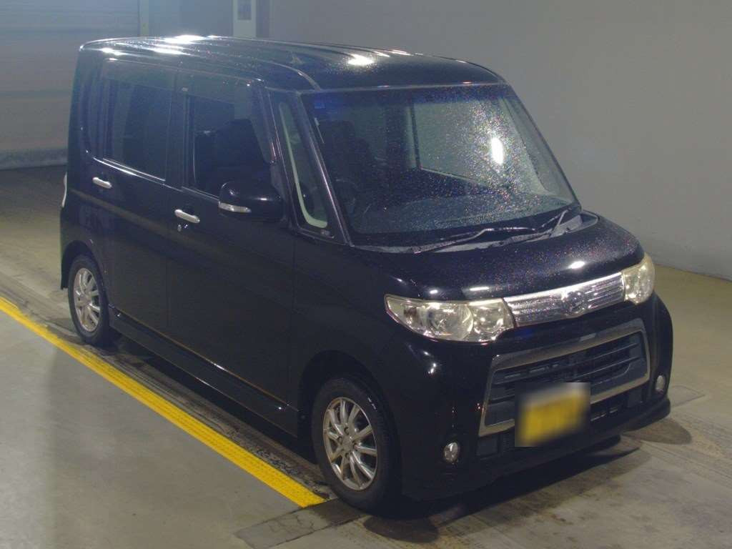 2011 Daihatsu Tanto Custom L375S[2]