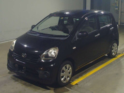 2014 Daihatsu Mira es