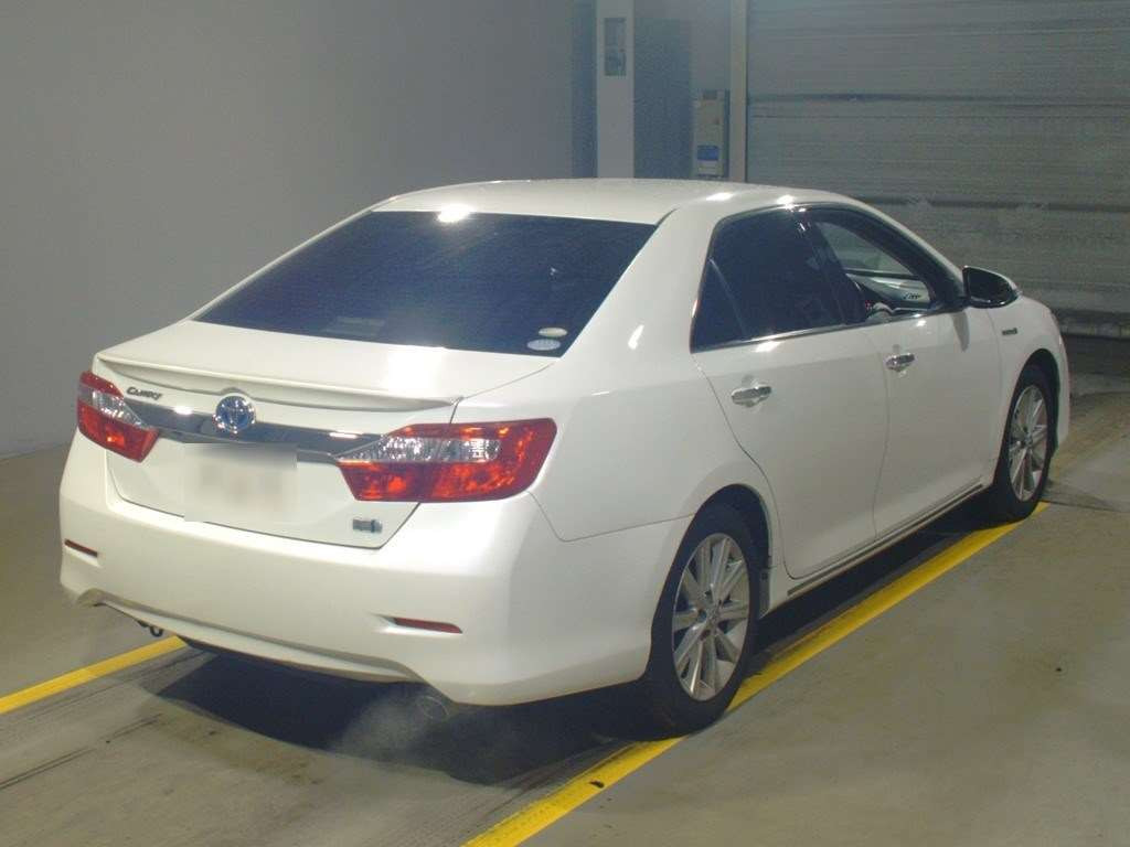 2011 Toyota Camry AVV50[1]