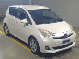 2014 Toyota Ractis