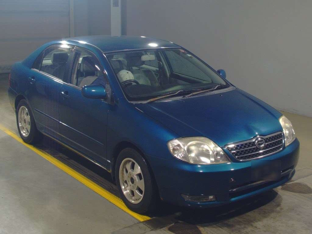 2001 Toyota Corolla Sedan NZE121[2]