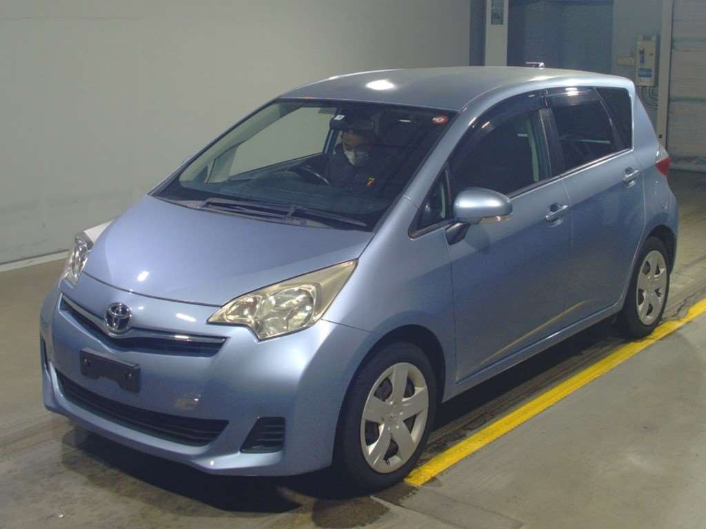 2011 Toyota Ractis NSP120[0]