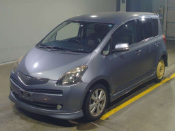 2006 Toyota Ractis