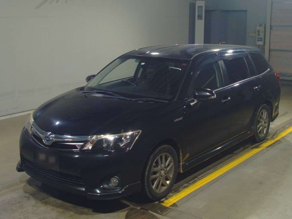 2014 Toyota Corolla Fielder NKE165G[0]