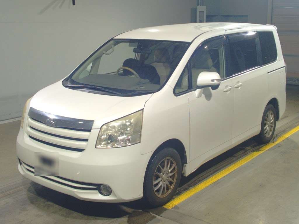 2008 Toyota Noah ZRR70G[0]