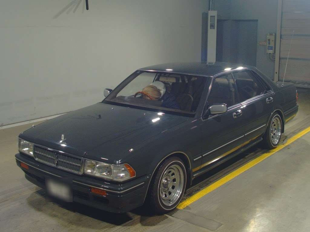 1990 Nissan Cedric Sedan Y31[0]