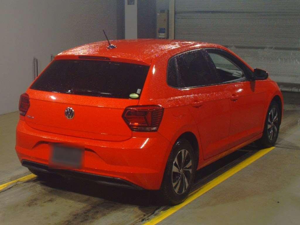 2018 Volkswagen Polo AWCHZ[1]