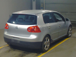 2005 Volkswagen Golf