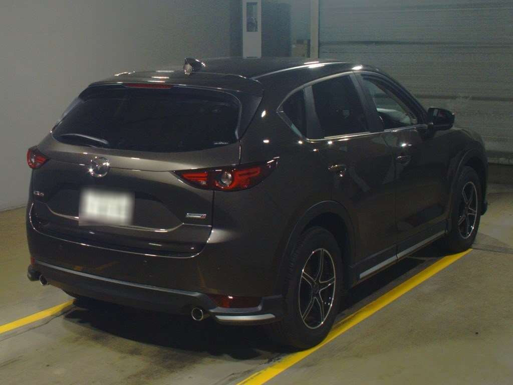 2017 Mazda CX-5 KF2P[1]