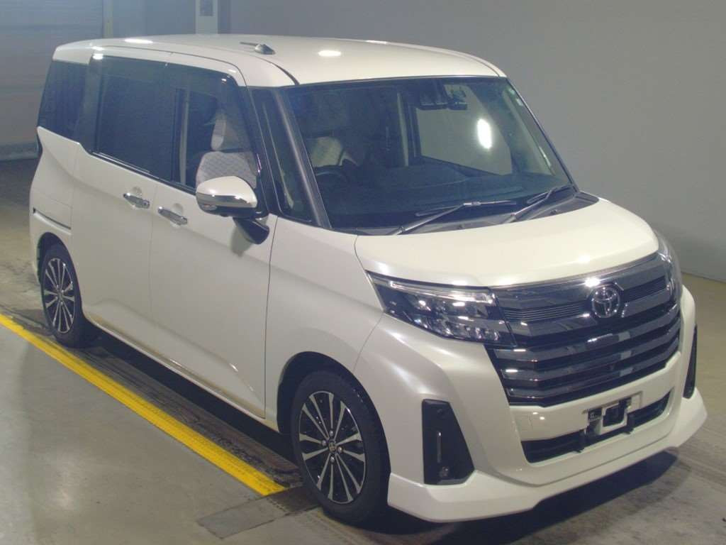 2022 Toyota Roomy M900A[2]