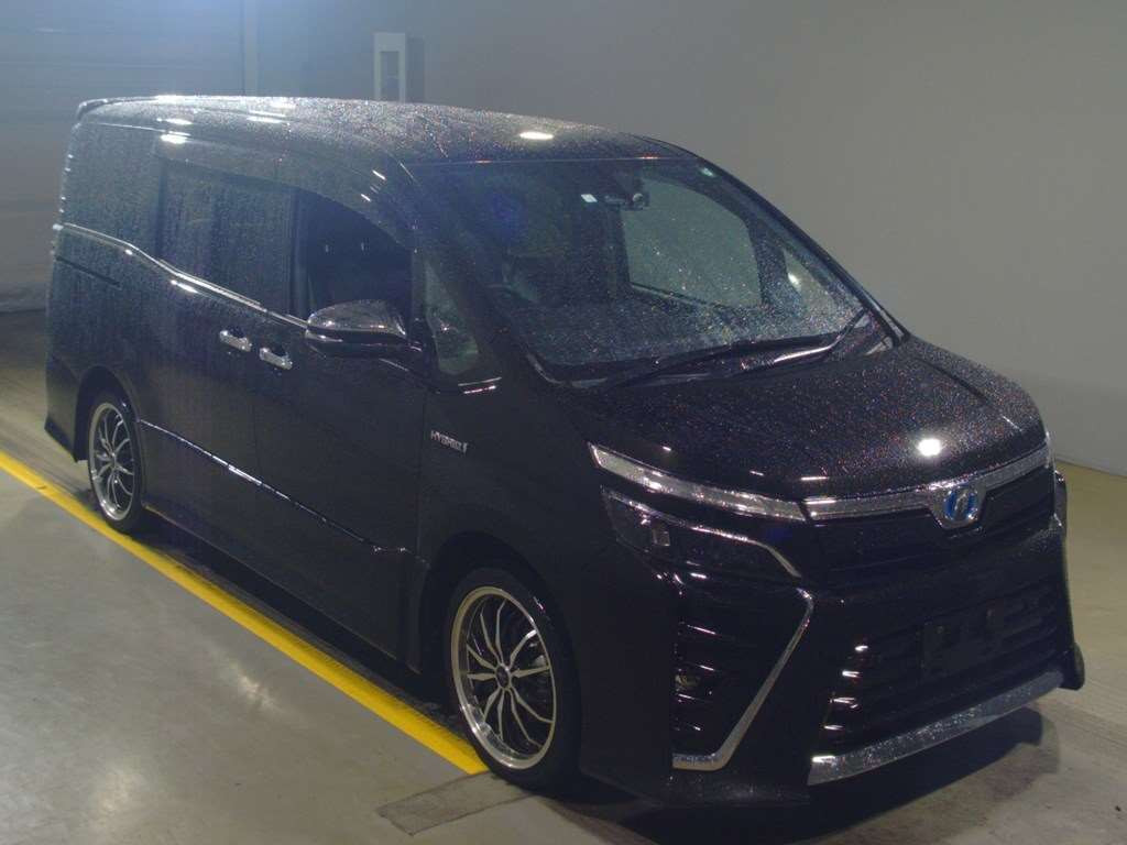 2020 Toyota Voxy ZWR80W[2]