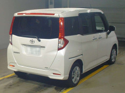 2023 Toyota Roomy